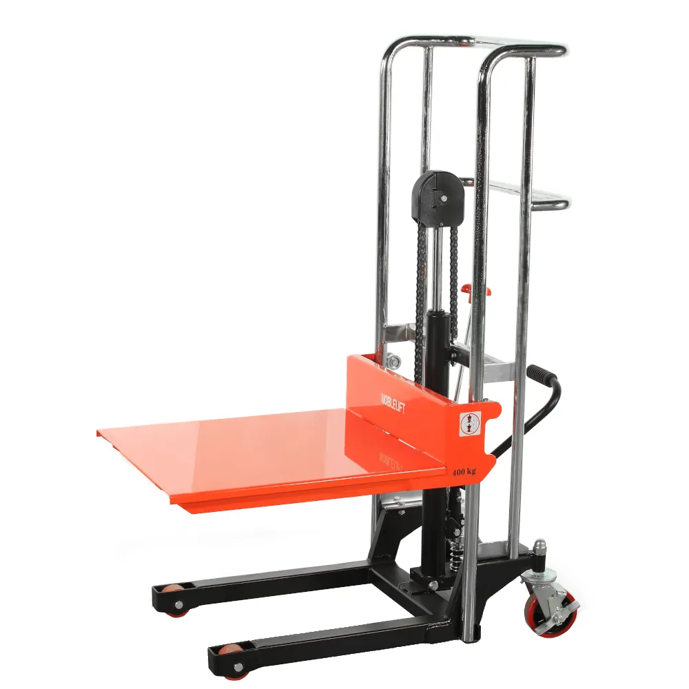 Laki visokopodizni viličar 400kg, mala težina, lako se prenosi dostavnim vozilom Noblelift PS0415
